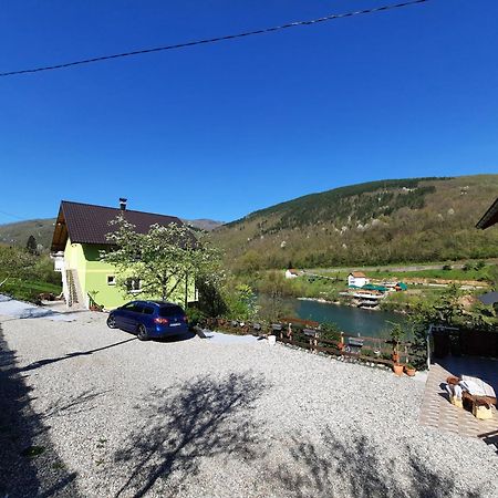 Apartmani Vila Na Drini Foca Exterior photo
